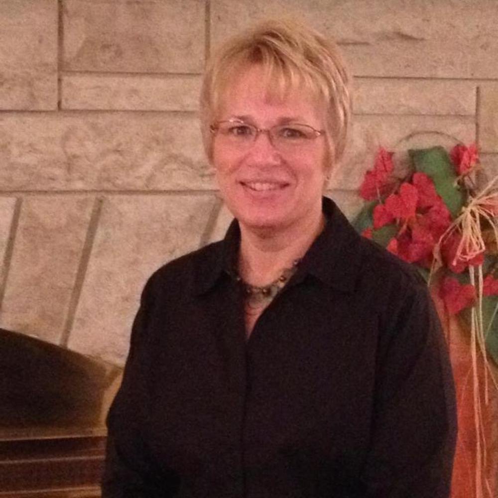 Meet your Posher, Debbie